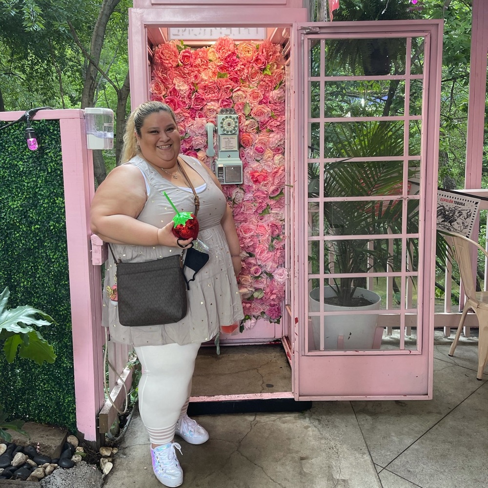 Meet your Posher, Gisella